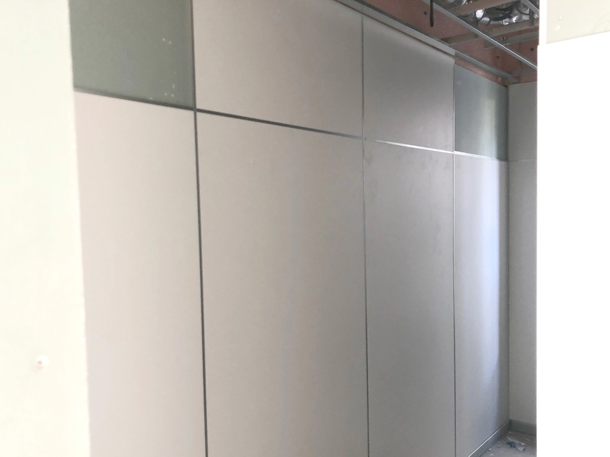 施工実績：2021年12月21日(火)の投稿「トイレ新築工事」