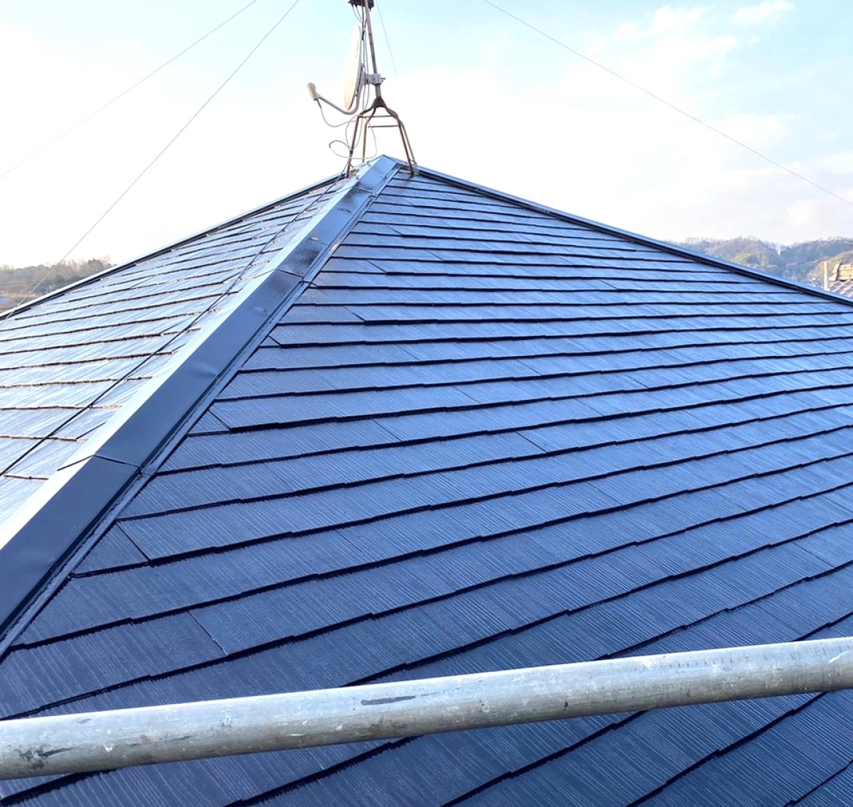 施工実績：2022年03月17日(木)の投稿「屋根塗装」