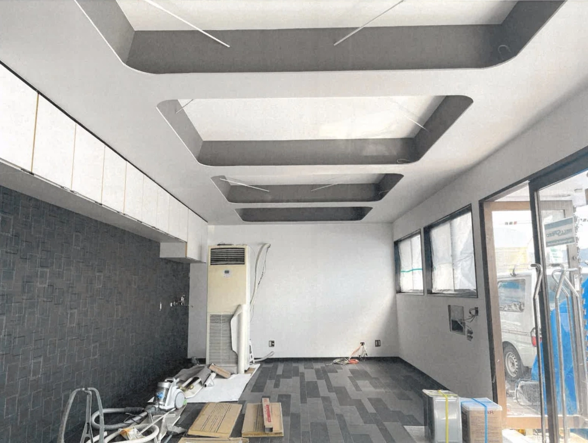 施工実績：2022年01月21日(金)の投稿「某自動車事務所改装工事」