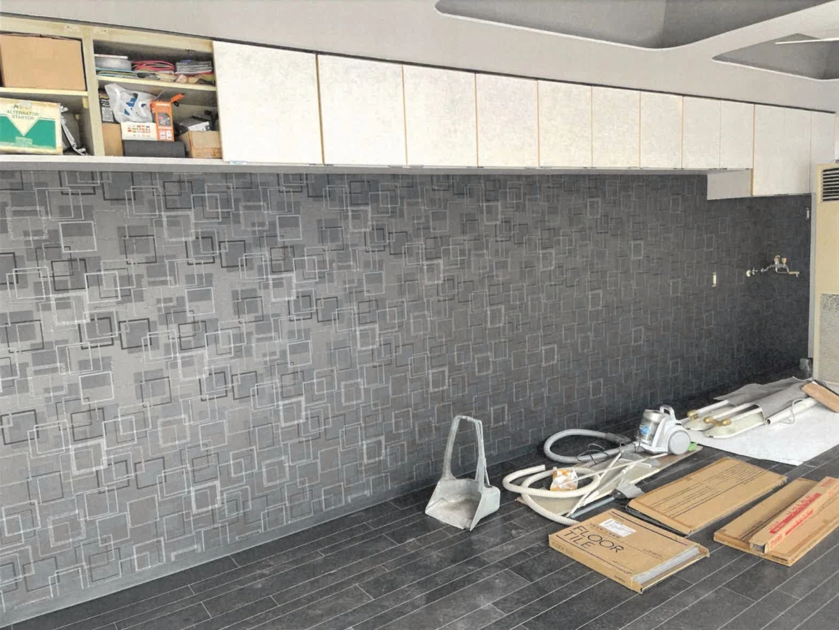 施工実績：2022年01月21日(金)の投稿「某自動車事務所改装工事」